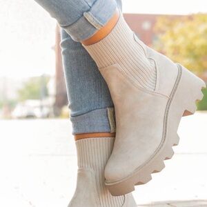 Women's Beige Platform Chelsea Boot - Neutral Slip-On Style